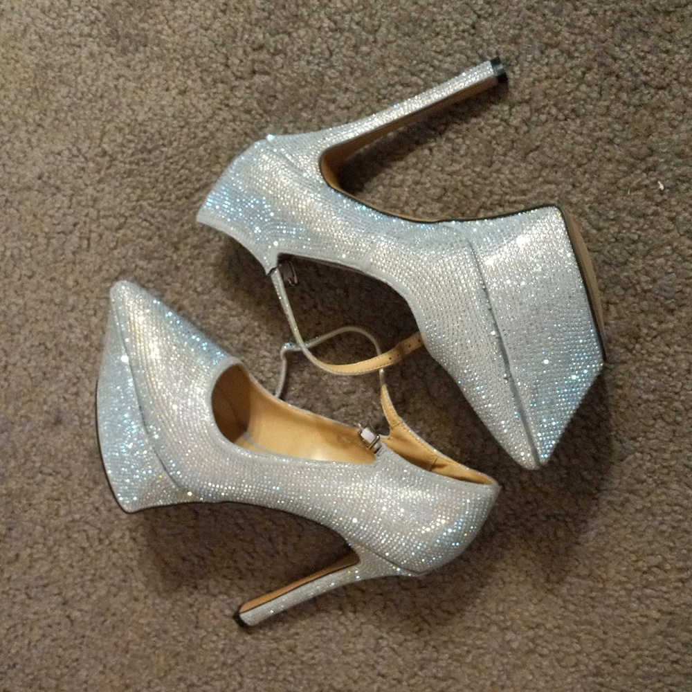 New FELIZ RHINESTONE EMBELLISHED PLATFORM STILETTO, size 10 - Picture 2 of 12